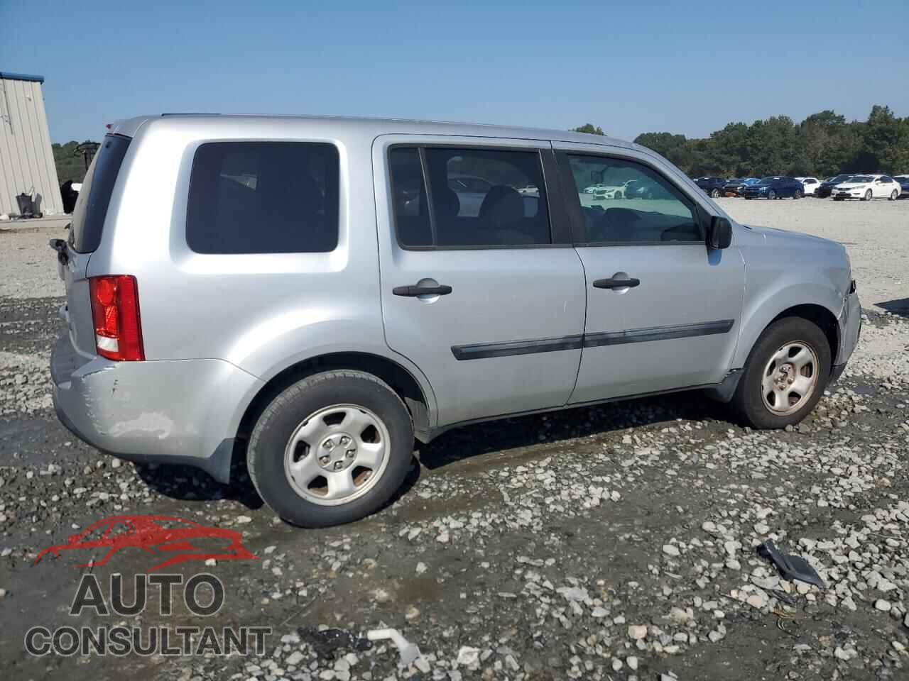 HONDA PILOT 2013 - 5FNYF3H22DB012568