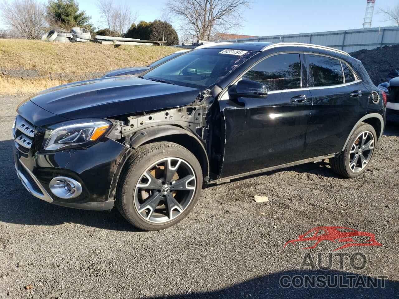 MERCEDES-BENZ GLA-CLASS 2019 - WDCTG4GB7KJ583844