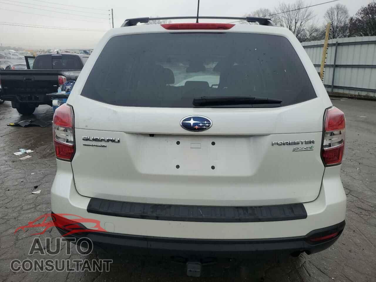 SUBARU FORESTER 2015 - JF2SJADC6FH457343
