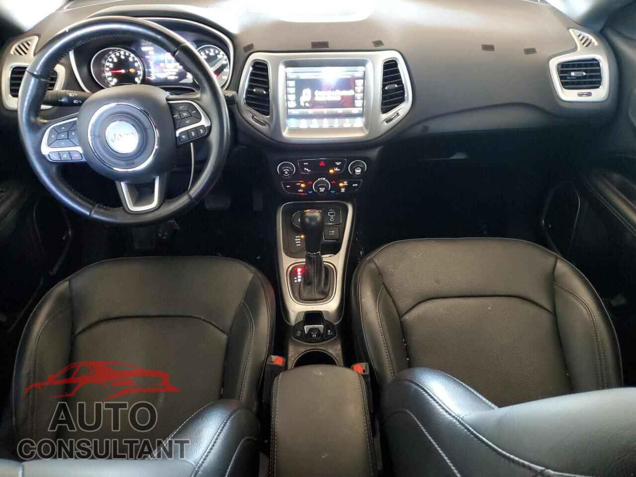 JEEP COMPASS 2020 - 3C4NJDCB0LT255987