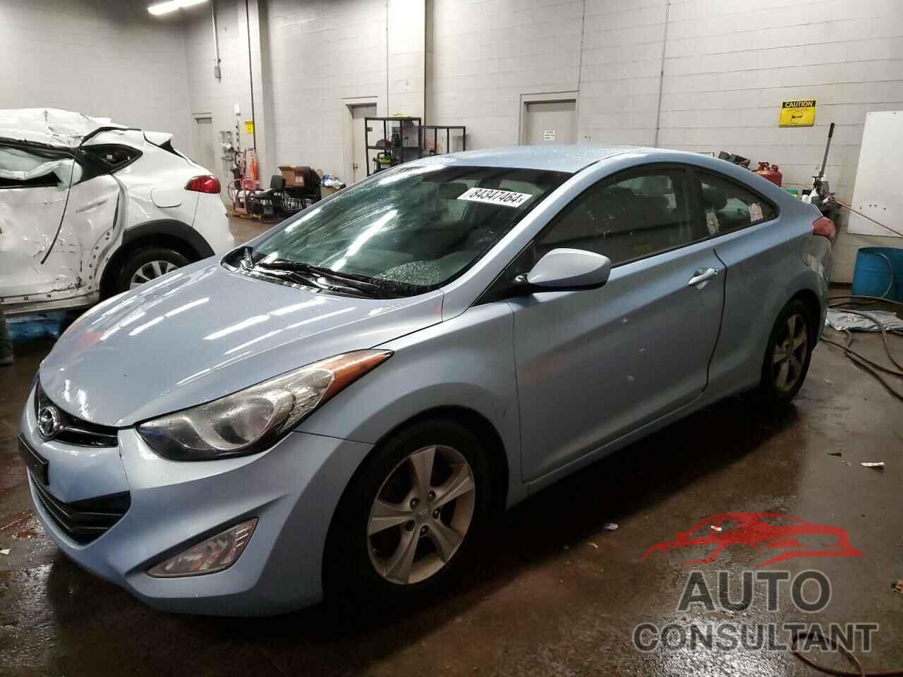 HYUNDAI ELANTRA 2013 - KMHDH6AE2DU003161