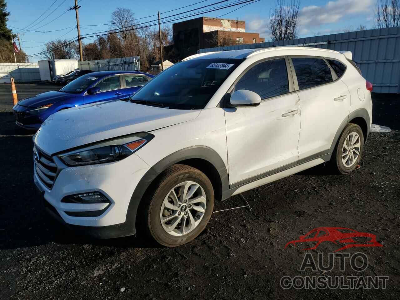 HYUNDAI TUCSON 2017 - KM8J3CA47HU403696