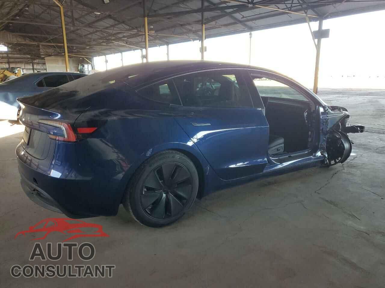 TESLA MODEL 3 2024 - 5YJ3E1EA2RF739715