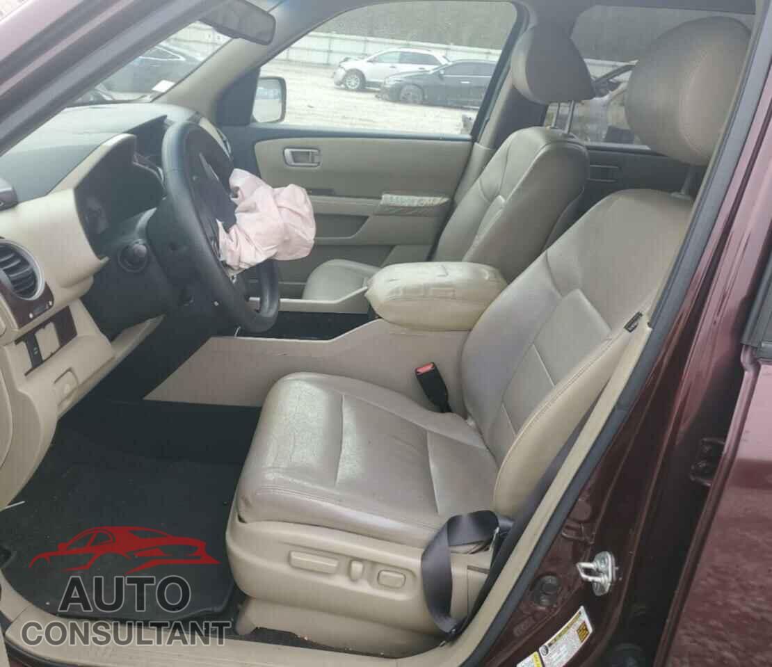HONDA PILOT 2011 - 5FNYF3H43BB001416