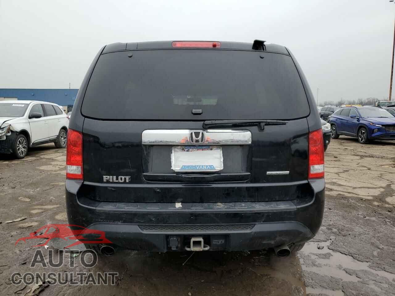 HONDA PILOT 2015 - 5FNYF4H36FB063444