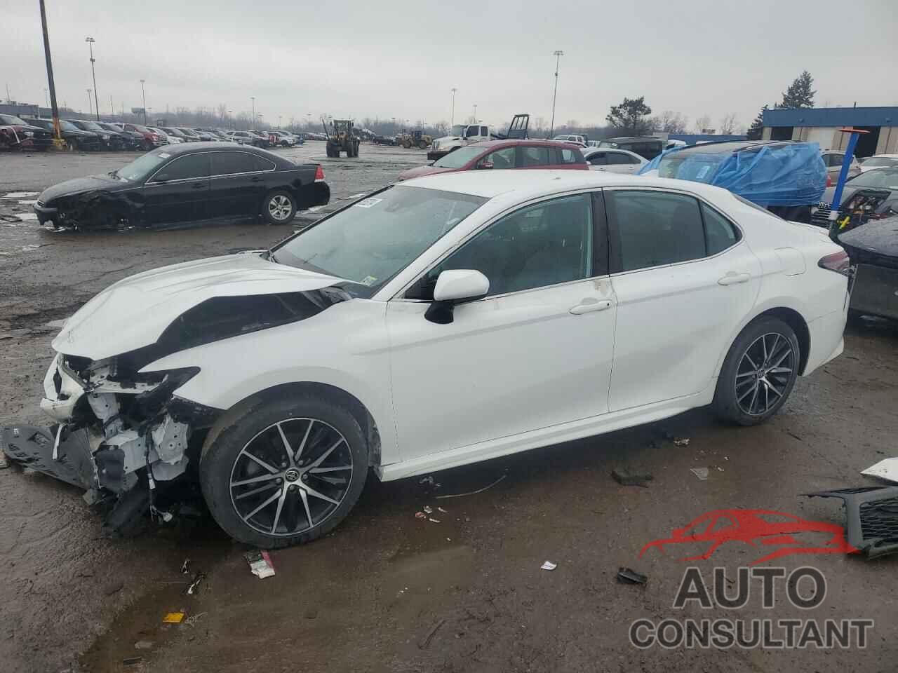 TOYOTA CAMRY 2021 - 4T1G11AK1MU552473