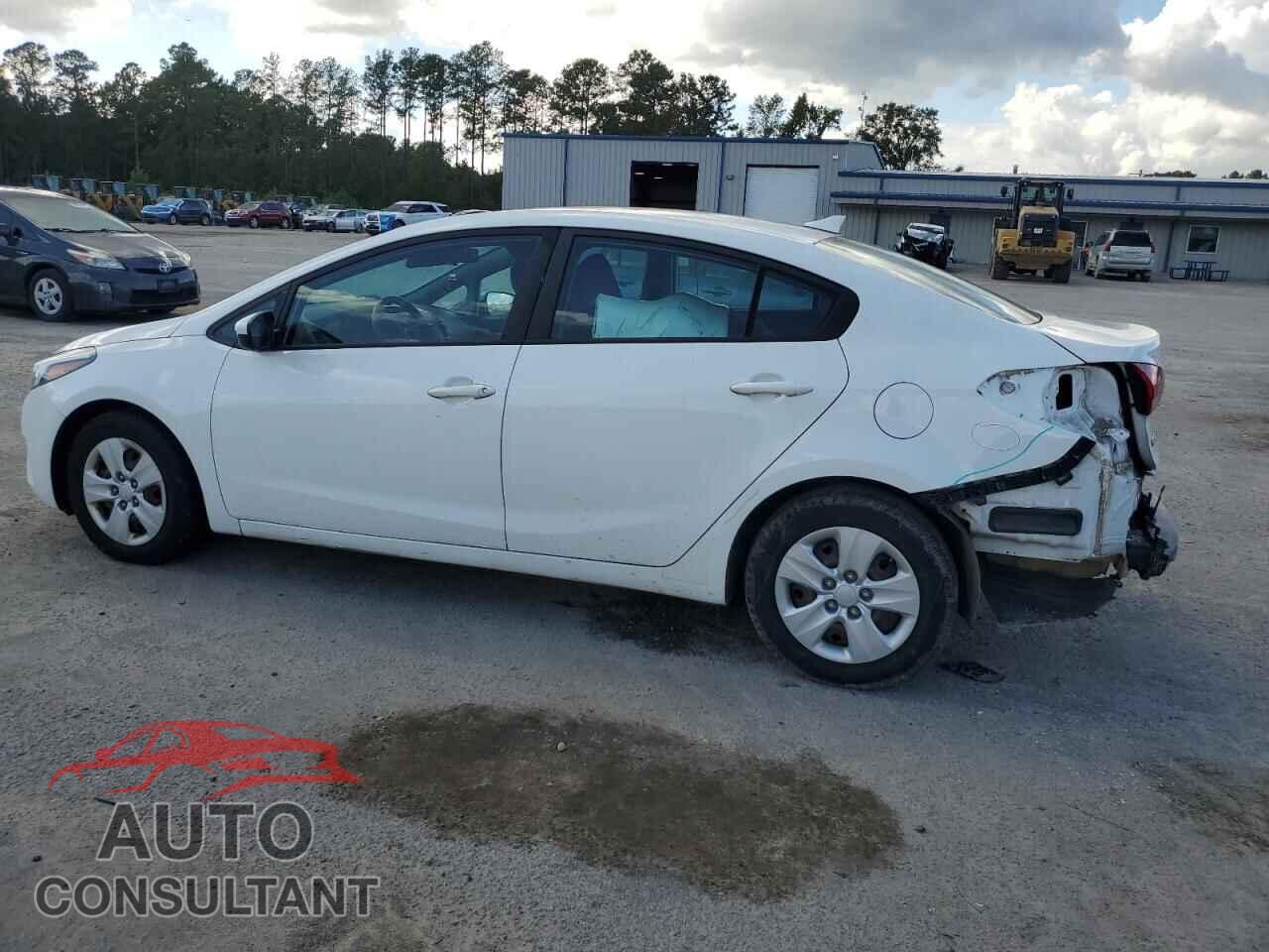KIA FORTE 2017 - 3KPFK4A73HE101382