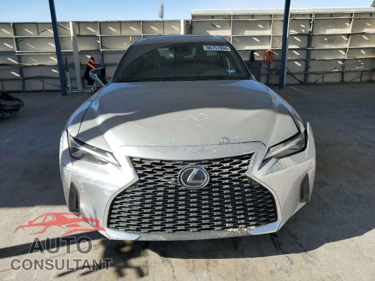 LEXUS IS 2023 - JTHDA1D2XP5125681