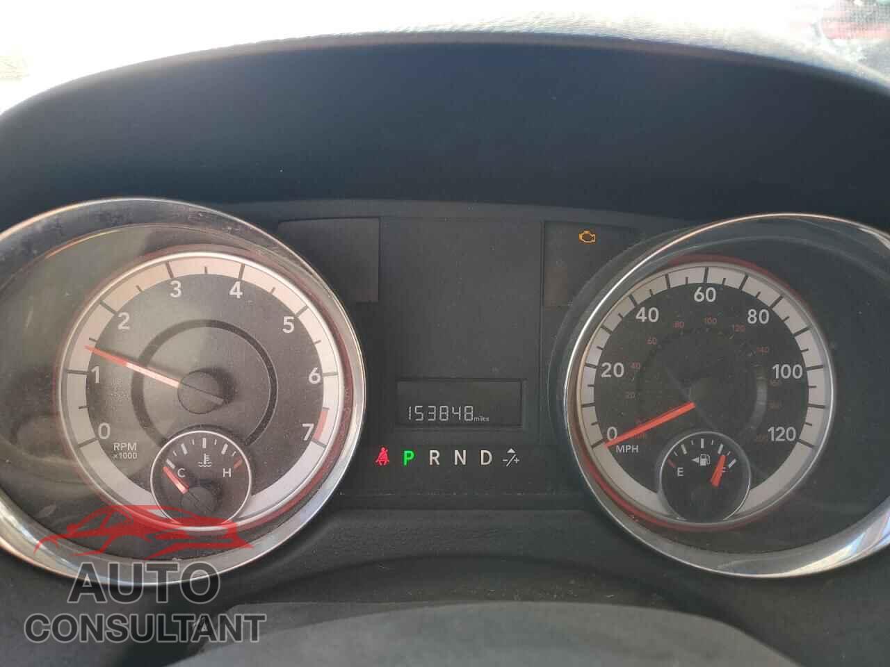 DODGE CARAVAN 2011 - 2D4RN4DG3BR690264