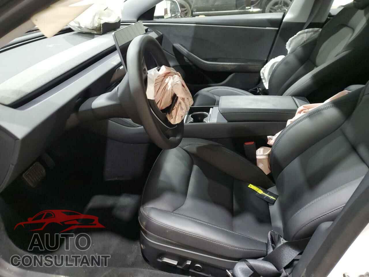 TESLA MODEL 3 2024 - 5YJ3E1EB6RF770801