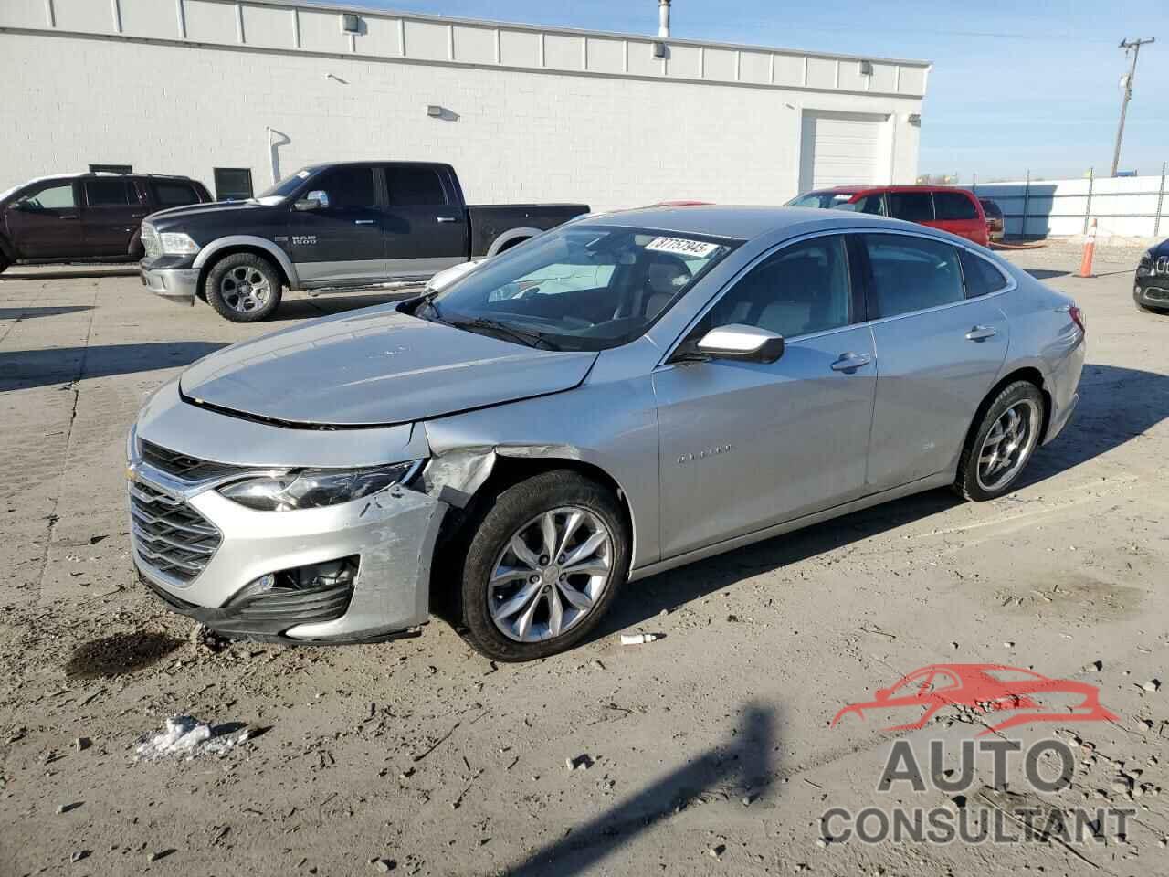 CHEVROLET MALIBU 2021 - 1G1ZD5STXMF028187