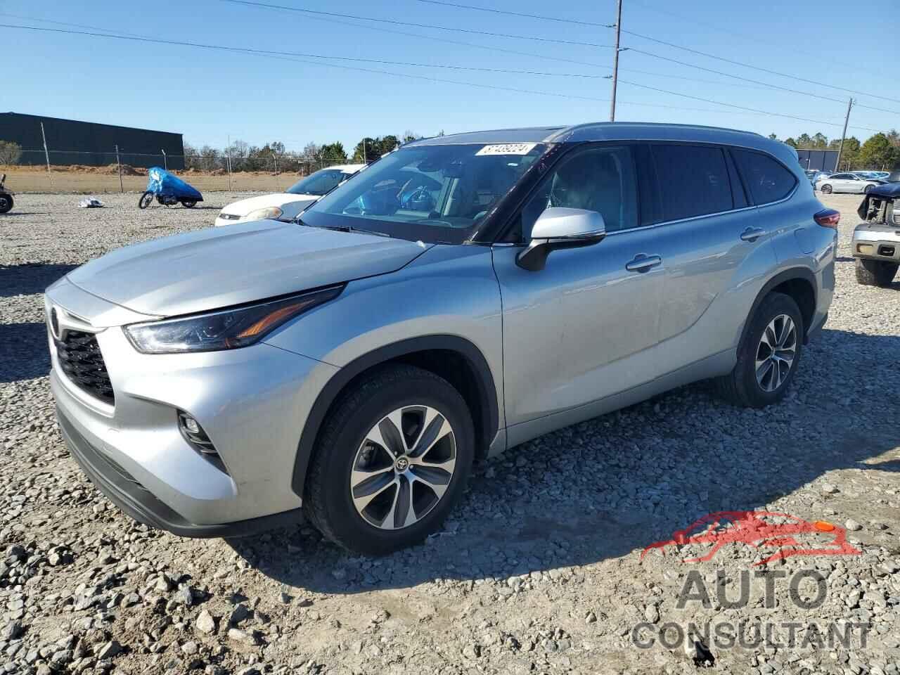 TOYOTA HIGHLANDER 2022 - 5TDGZRAH8NS142260