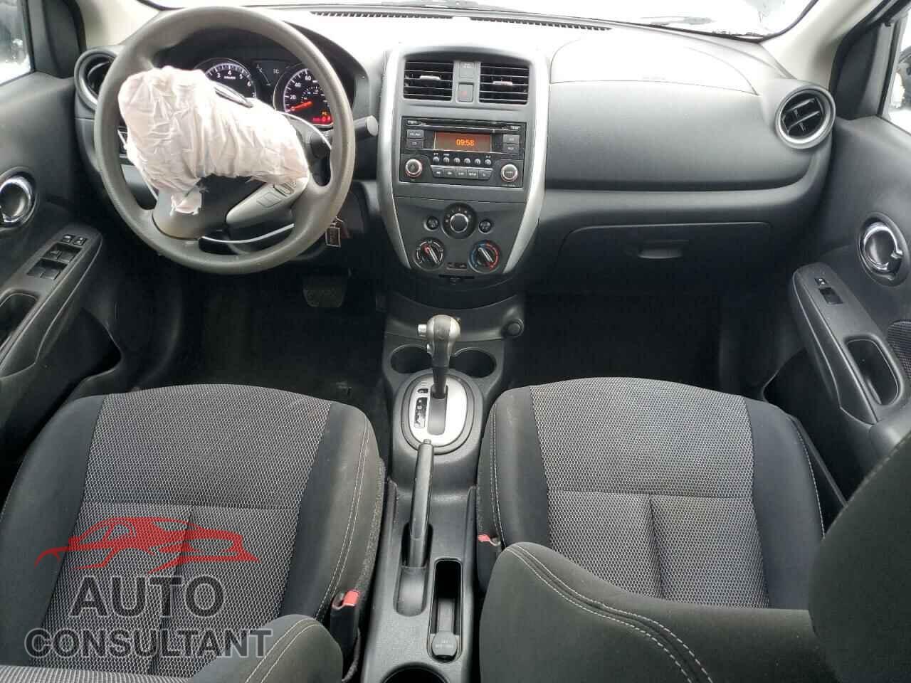 NISSAN VERSA 2017 - 3N1CN7AP6HL835234