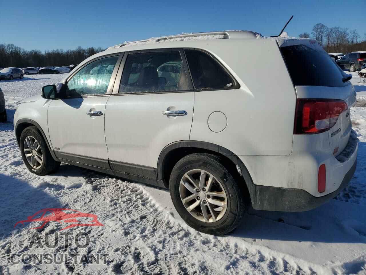 KIA SORENTO 2015 - 5XYKTCA66FG655772
