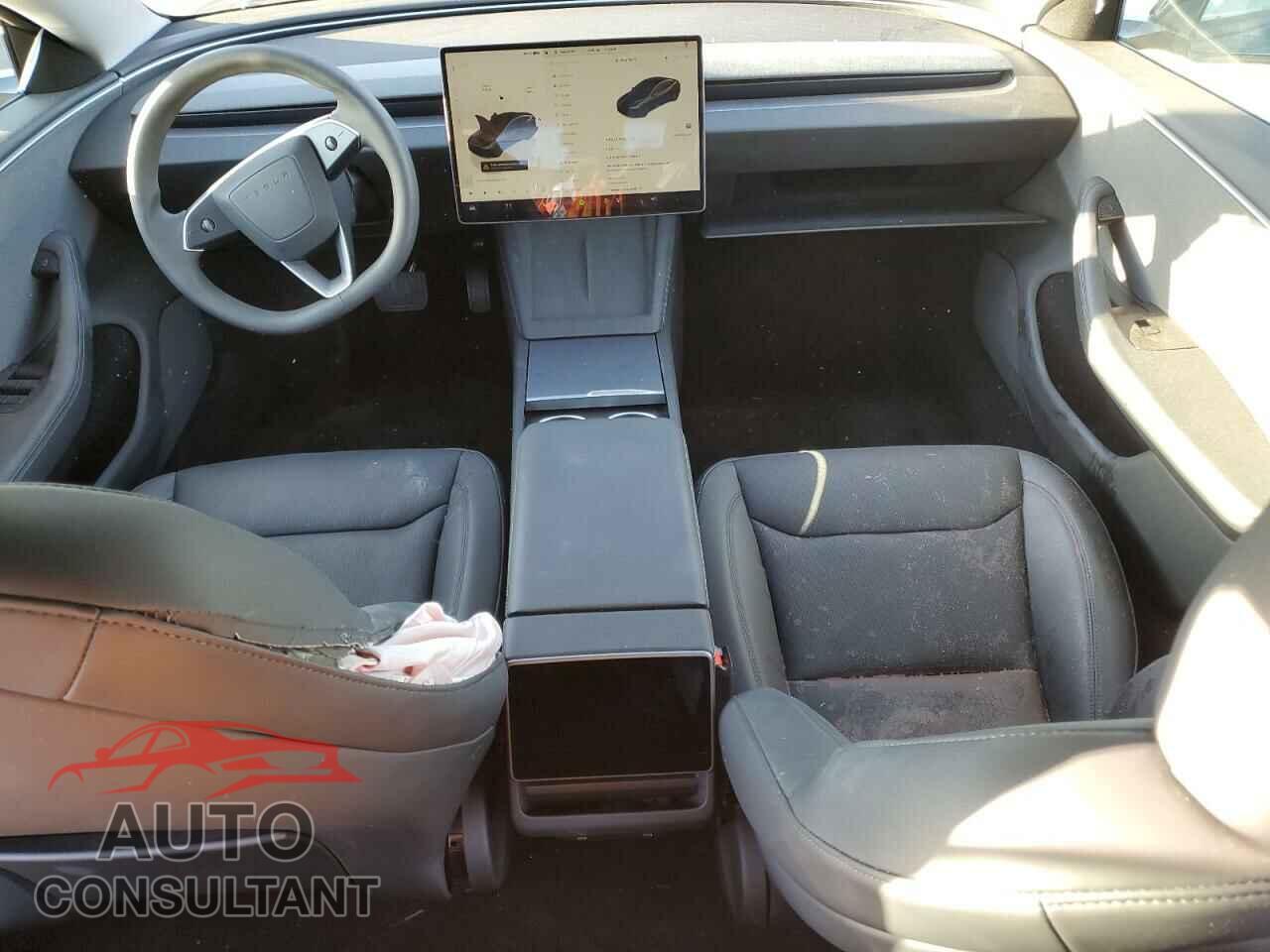 TESLA MODEL 3 2024 - 5YJ3E1EA2RF765201