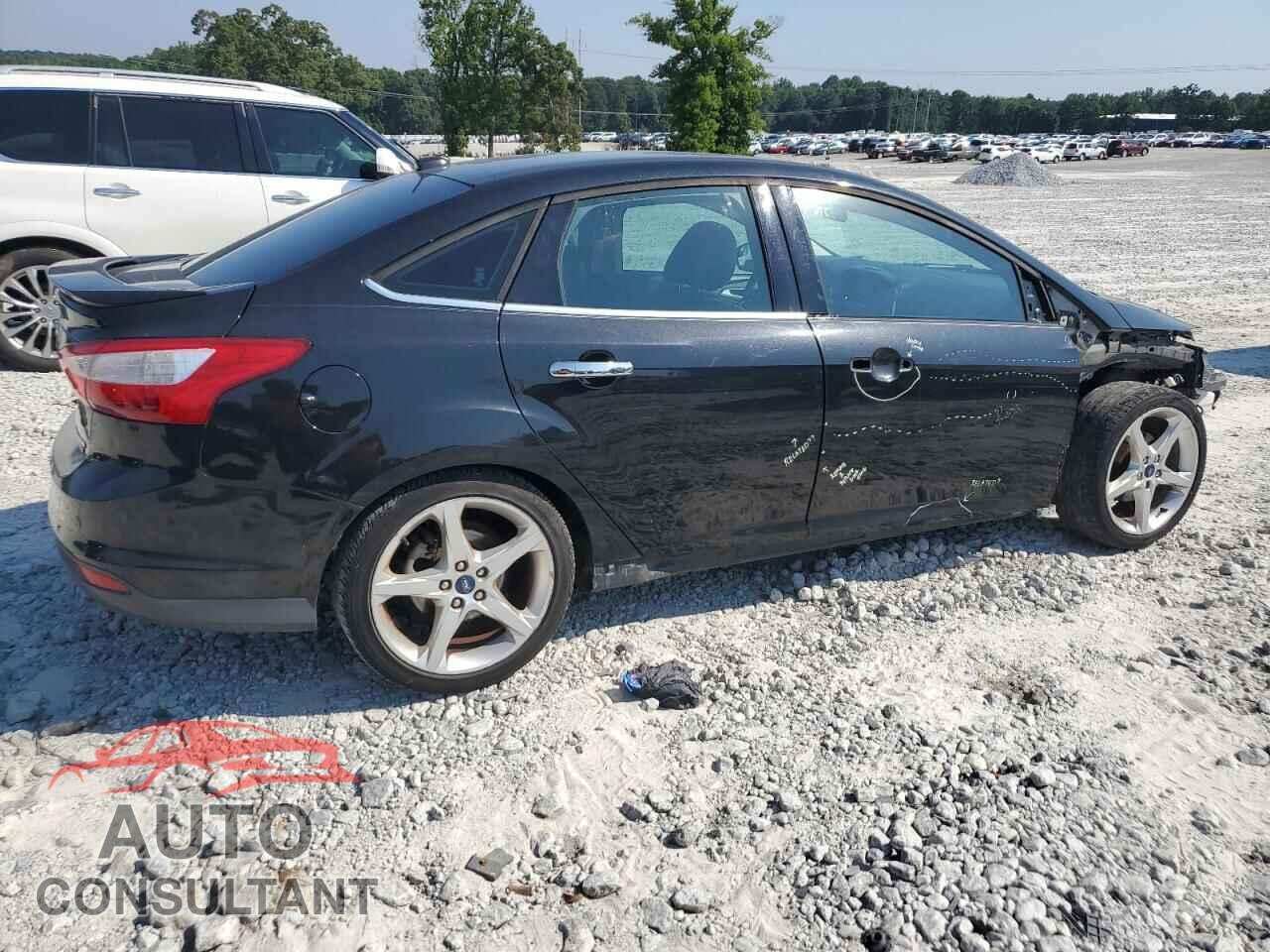 FORD FOCUS 2014 - 1FADP3J26EL123781