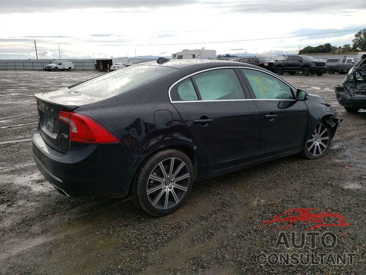 VOLVO S60 2017 - LYV402HM7HB140632