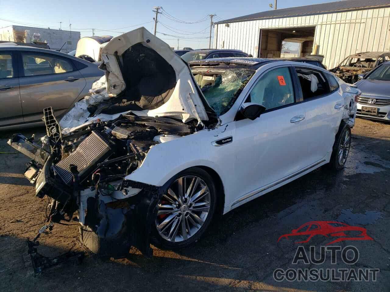 KIA OPTIMA 2018 - 5XXGV4L21JG220445