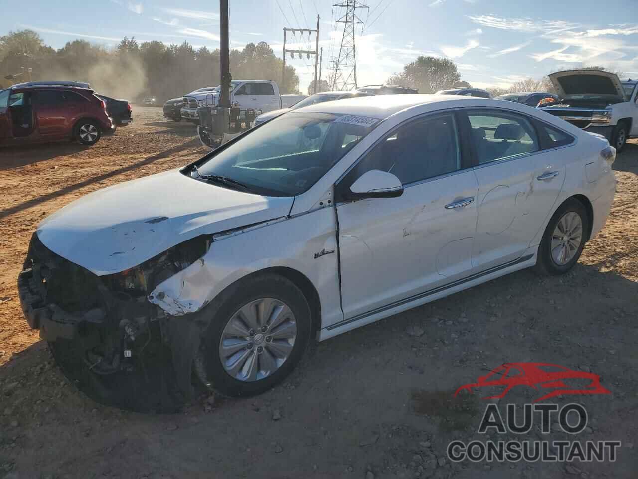 HYUNDAI SONATA 2017 - KMHE24L12HA050315