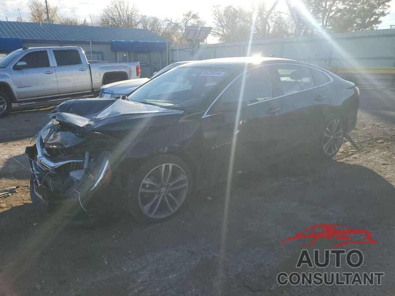 CHEVROLET MALIBU 2022 - 1G1ZD5ST2NF132139