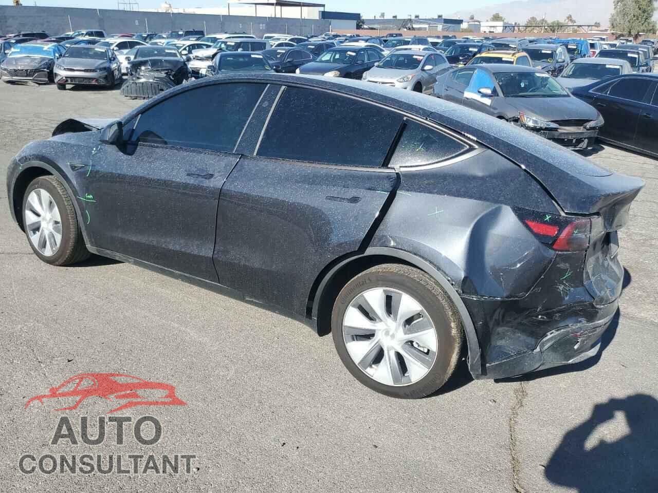 TESLA MODEL Y 2024 - 7SAYGDED9RF094365