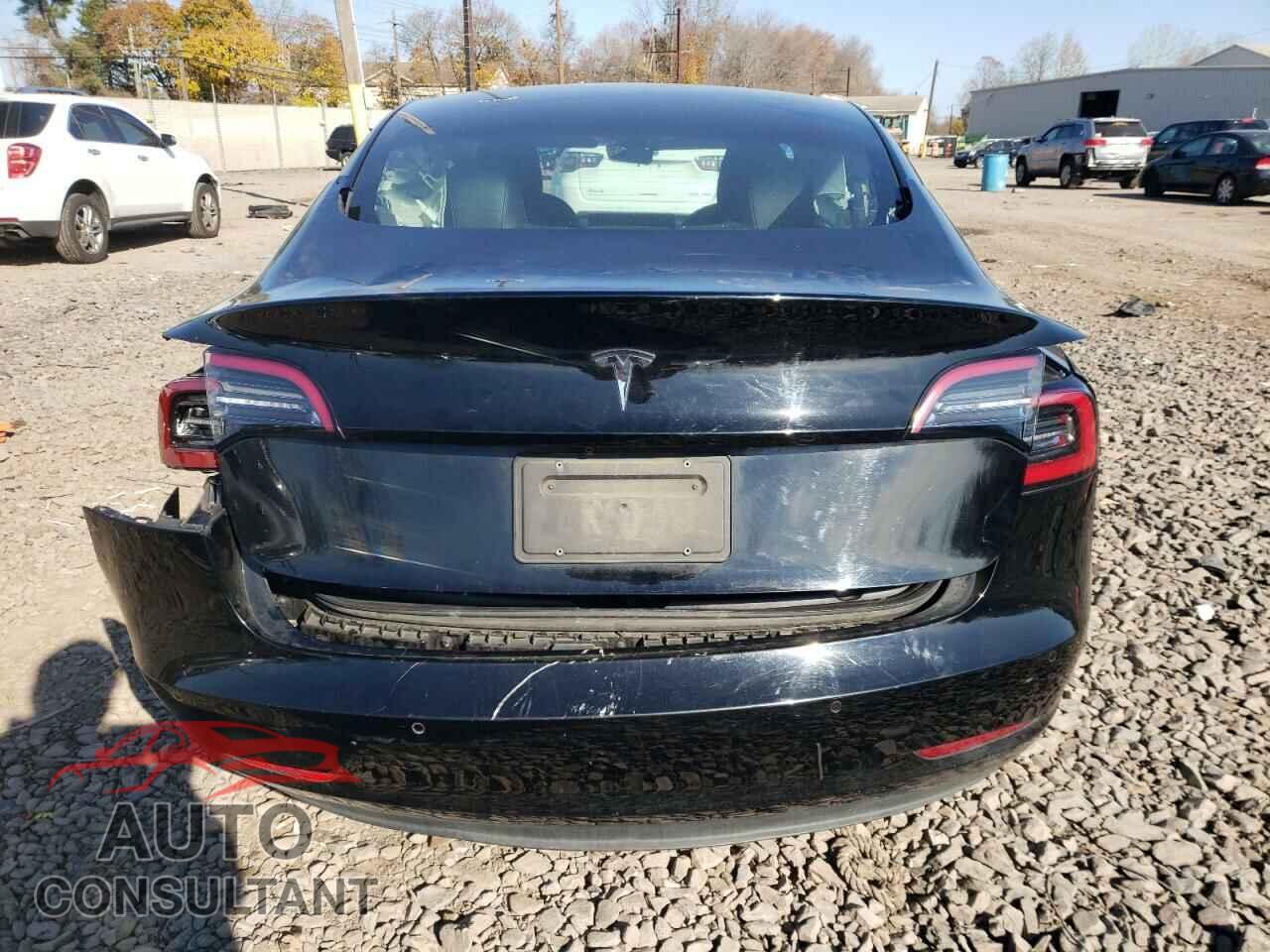 TESLA MODEL 3 2022 - 5YJ3E1EA9NF285649
