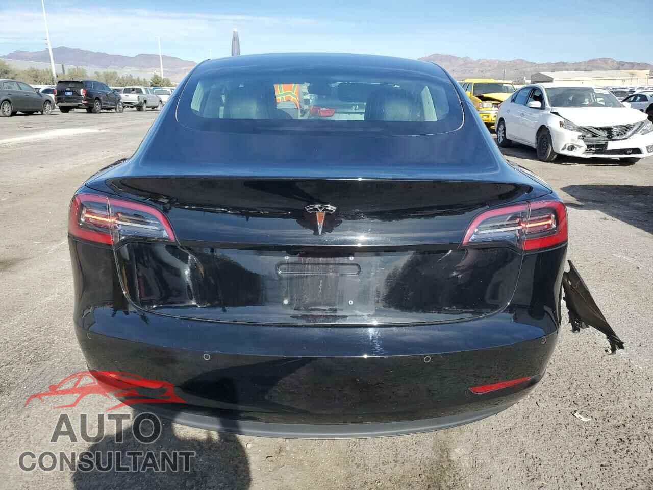 TESLA MODEL 3 2018 - 5YJ3E1EA9JF156983