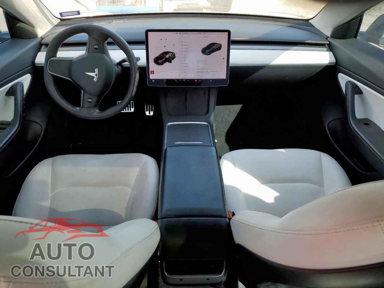 TESLA MODEL 3 2021 - 5YJ3E1EB2MF903403