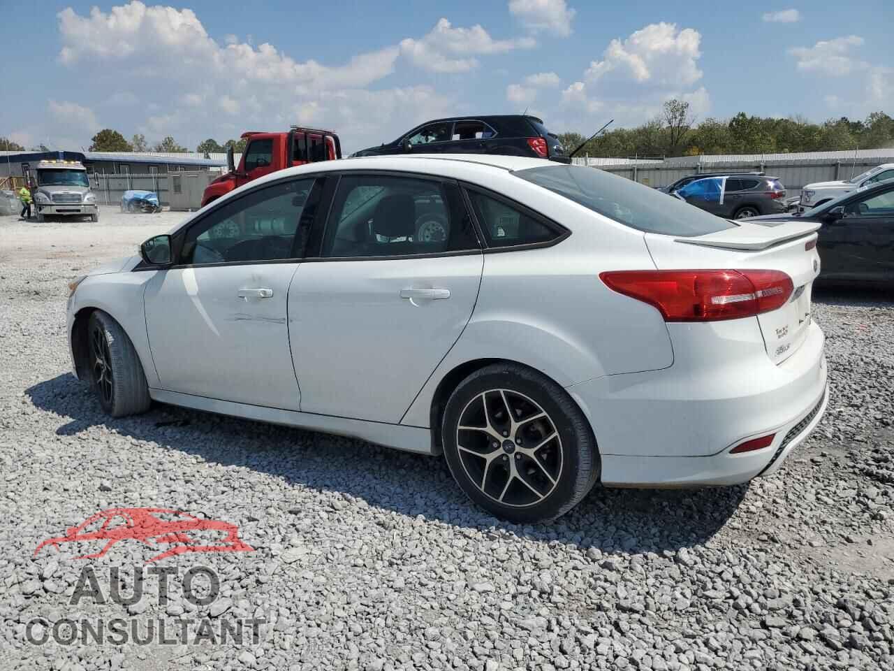 FORD FOCUS 2016 - 1FADP3F29GL376346