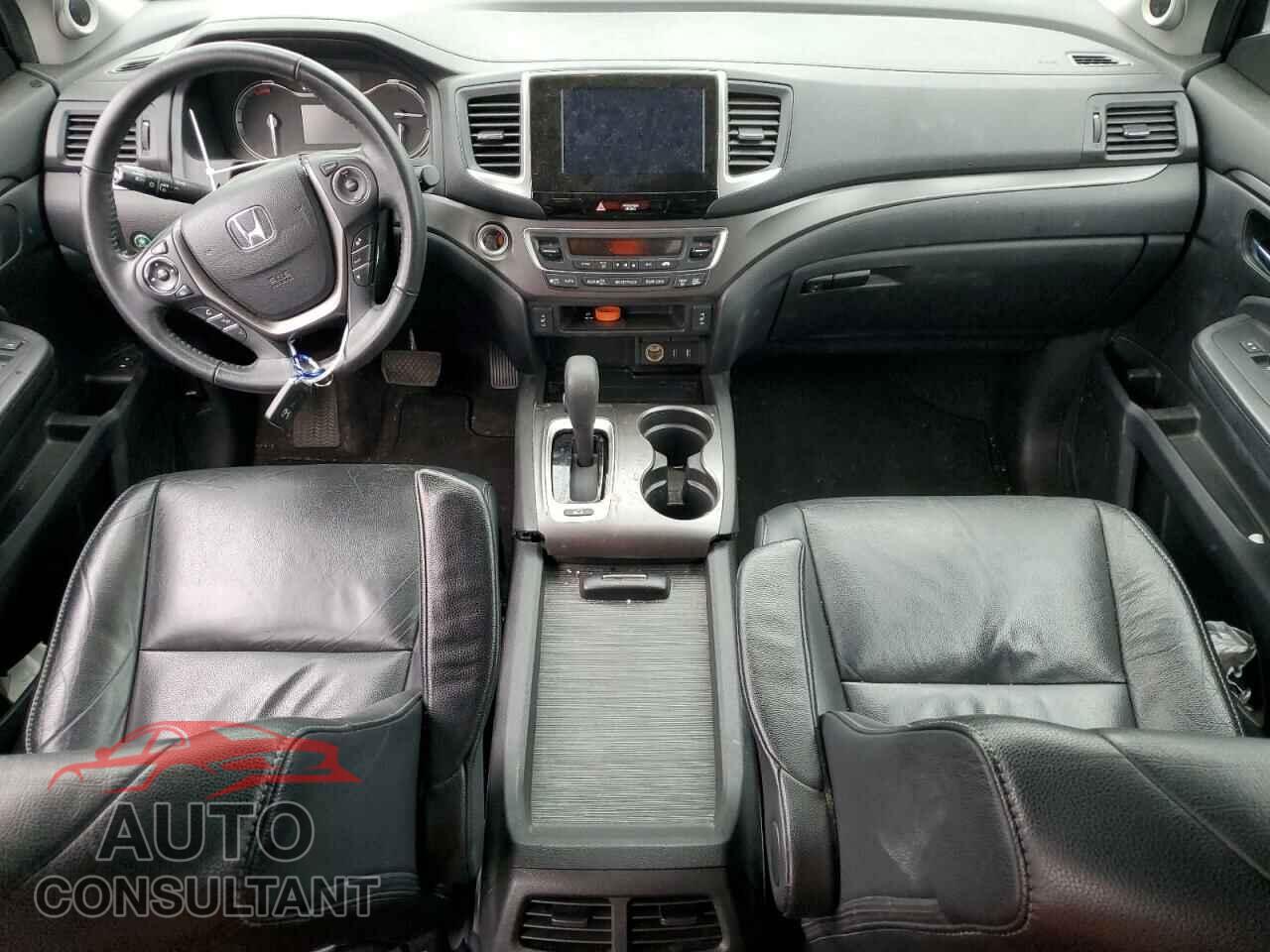 HONDA PILOT 2017 - 5FNYF6H50HB069563