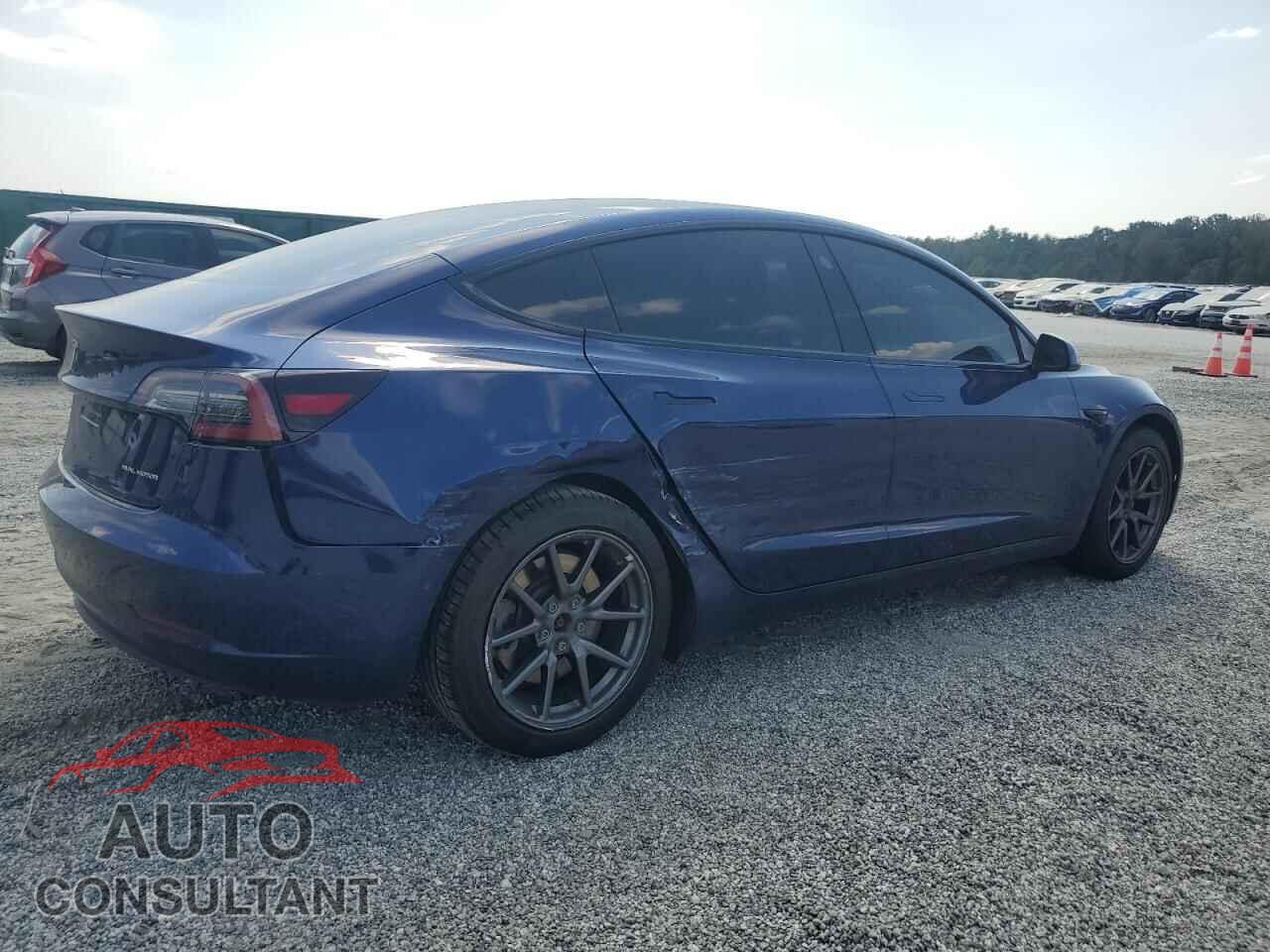 TESLA MODEL 3 2018 - 5YJ3E1EB9JF120283