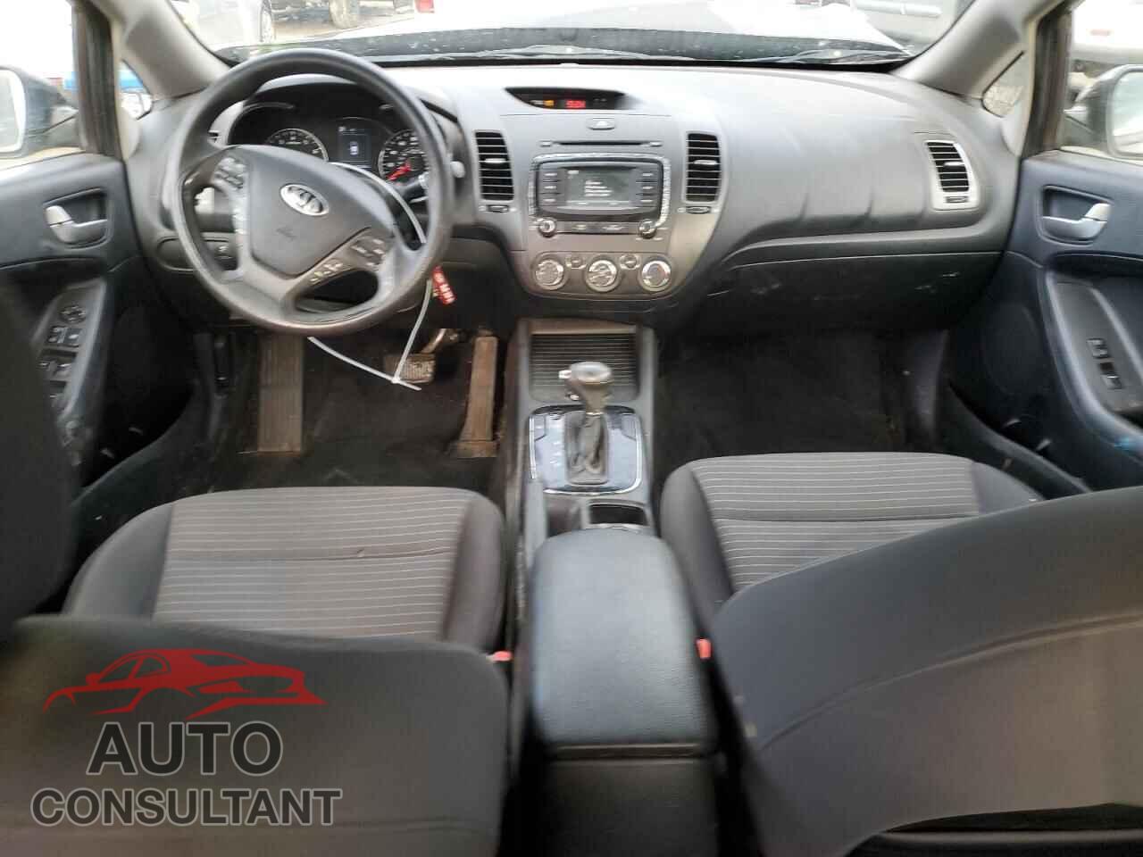 KIA FORTE 2017 - 3KPFL4A79HE005849