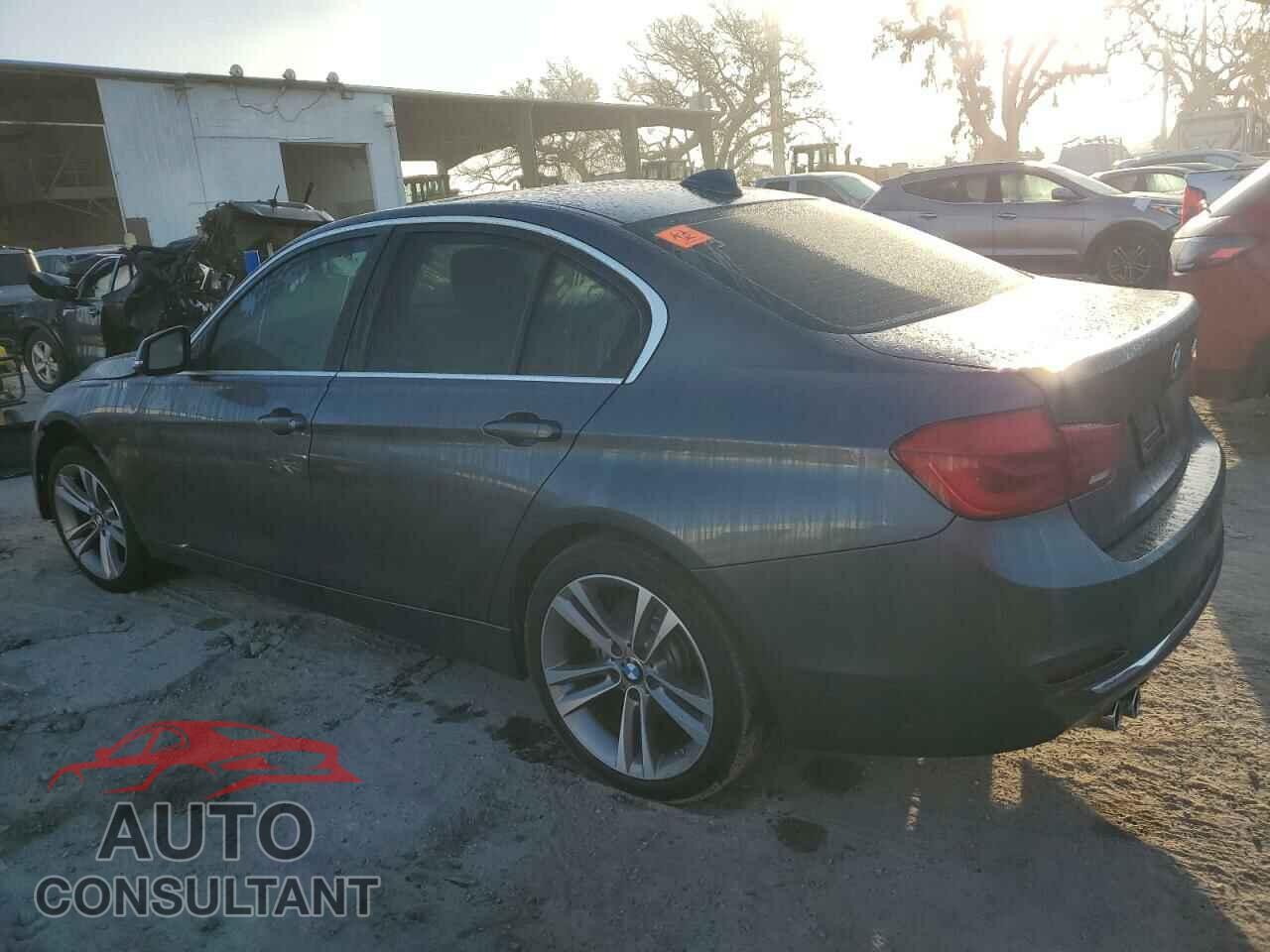 BMW 3 SERIES 2016 - WBA8E9G55GNU28019