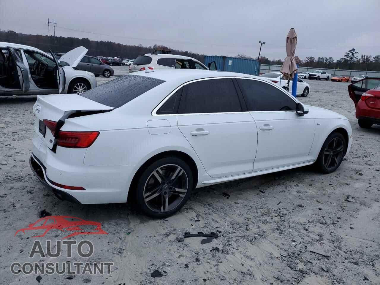 AUDI A4 2017 - WAULNAF48HN009281
