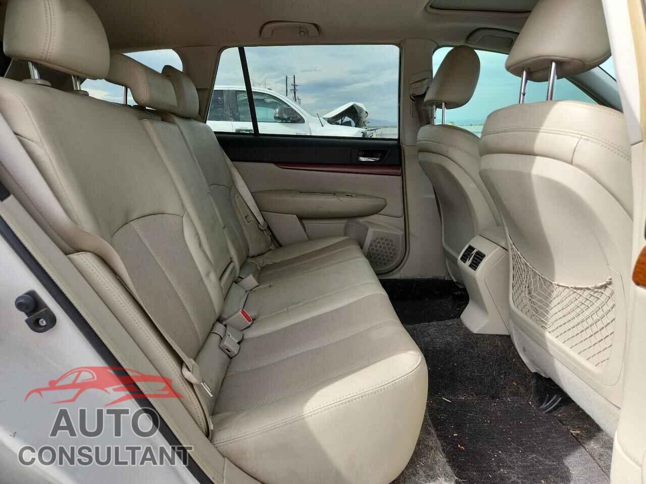 SUBARU OUTBACK 2014 - 4S4BRDMC4E2230769