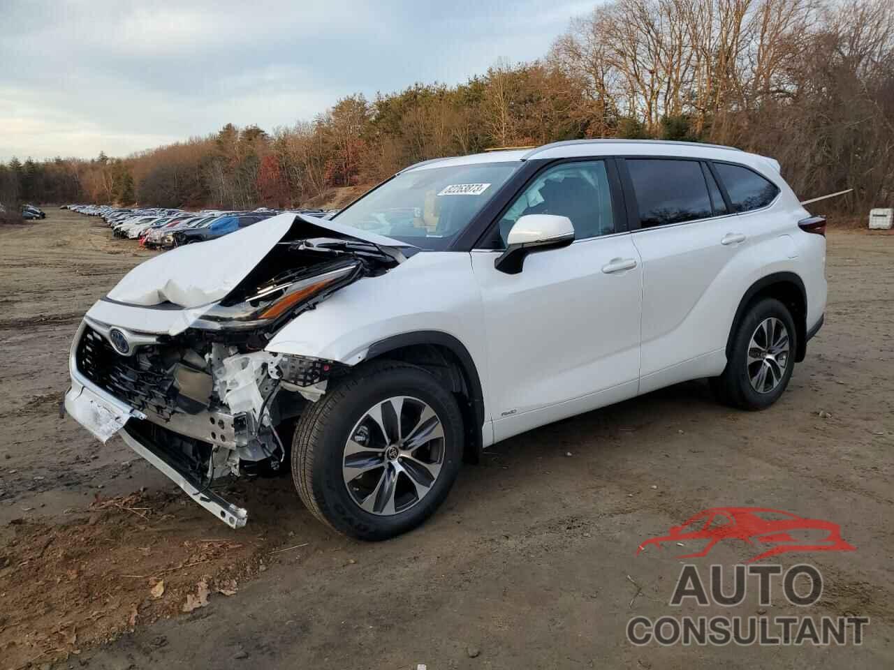 TOYOTA HIGHLANDER 2024 - 5TDKBRCH3RS604127