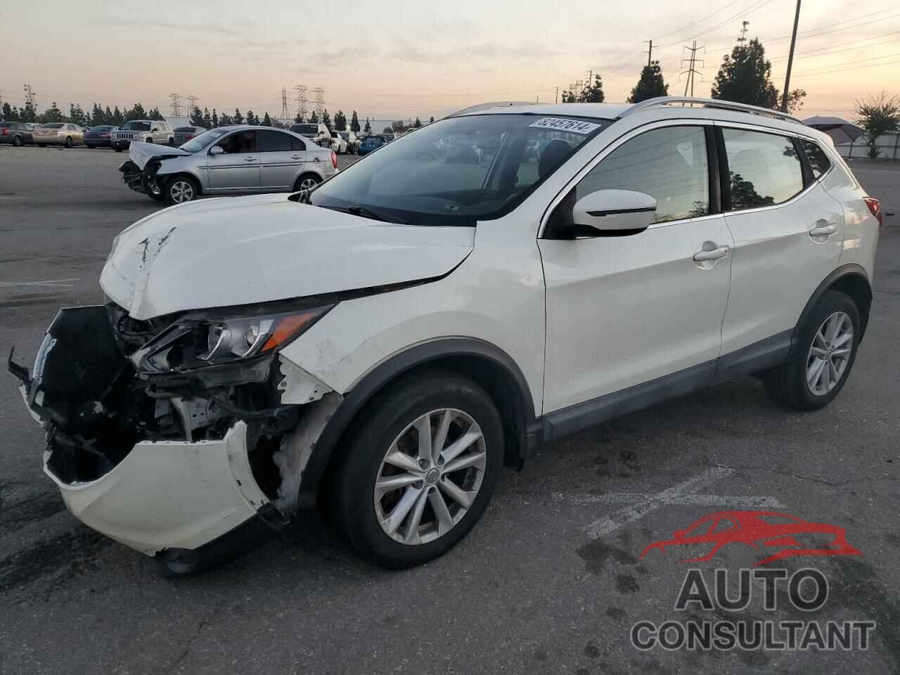 NISSAN ROGUE 2017 - JN1BJ1CP7HW023193
