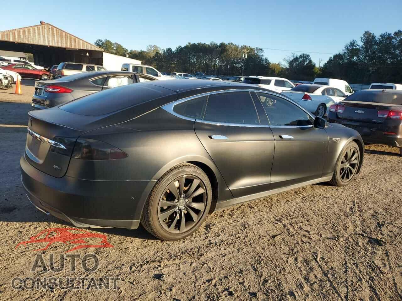 TESLA MODEL S 2016 - 5YJSA1E27GF129032