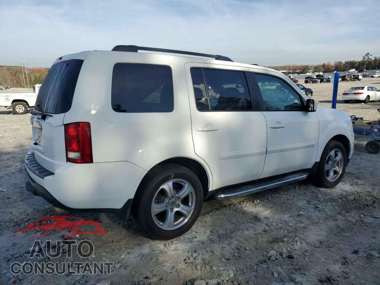 HONDA PILOT 2012 - 5FNYF3H77CB005173