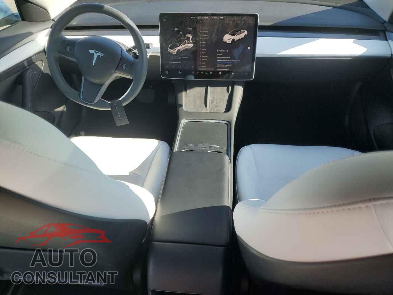 TESLA MODEL 3 2023 - 5YJ3E1EA5PF570562