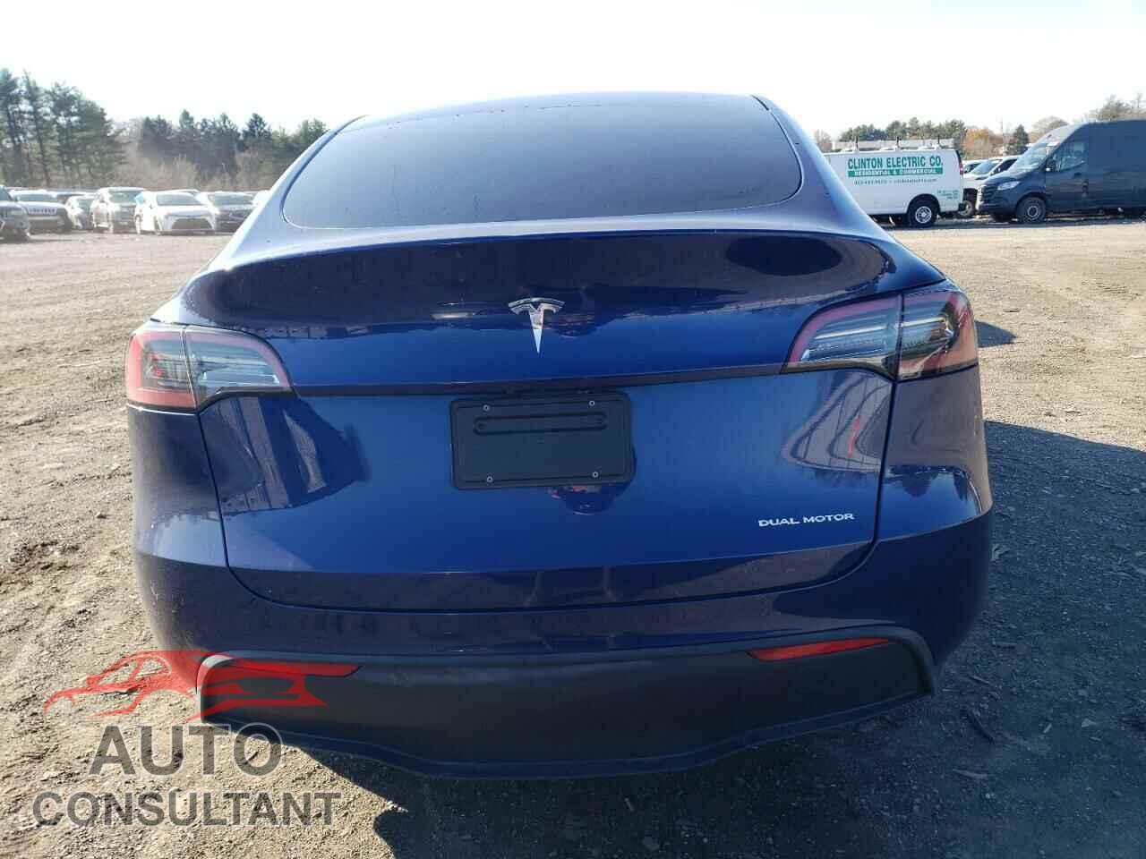TESLA MODEL Y 2023 - 7SAYGDEEXPF687853