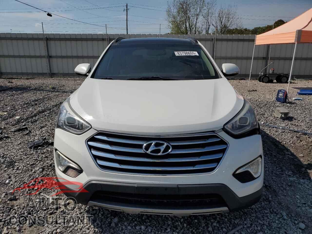 HYUNDAI SANTA FE 2015 - KM8SR4HF3FU092801