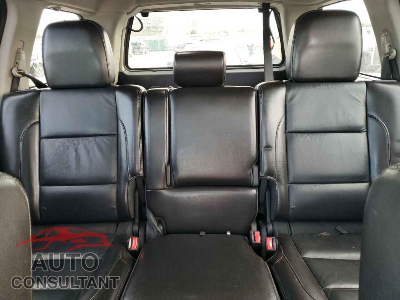 NISSAN ARMADA 2015 - 5N1BA0ND9FN609306