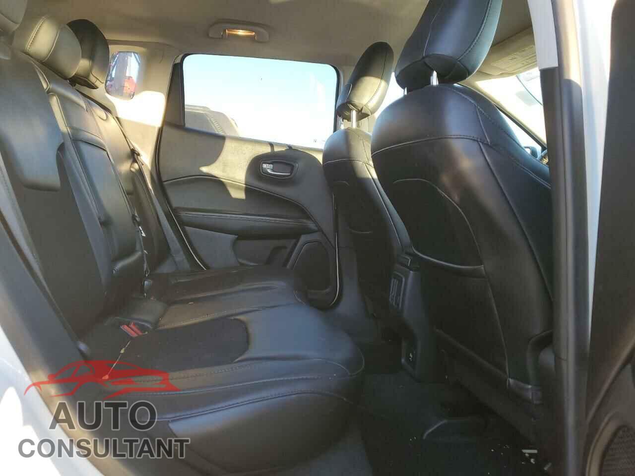 JEEP COMPASS 2017 - 3C4NJCBB3HT669574