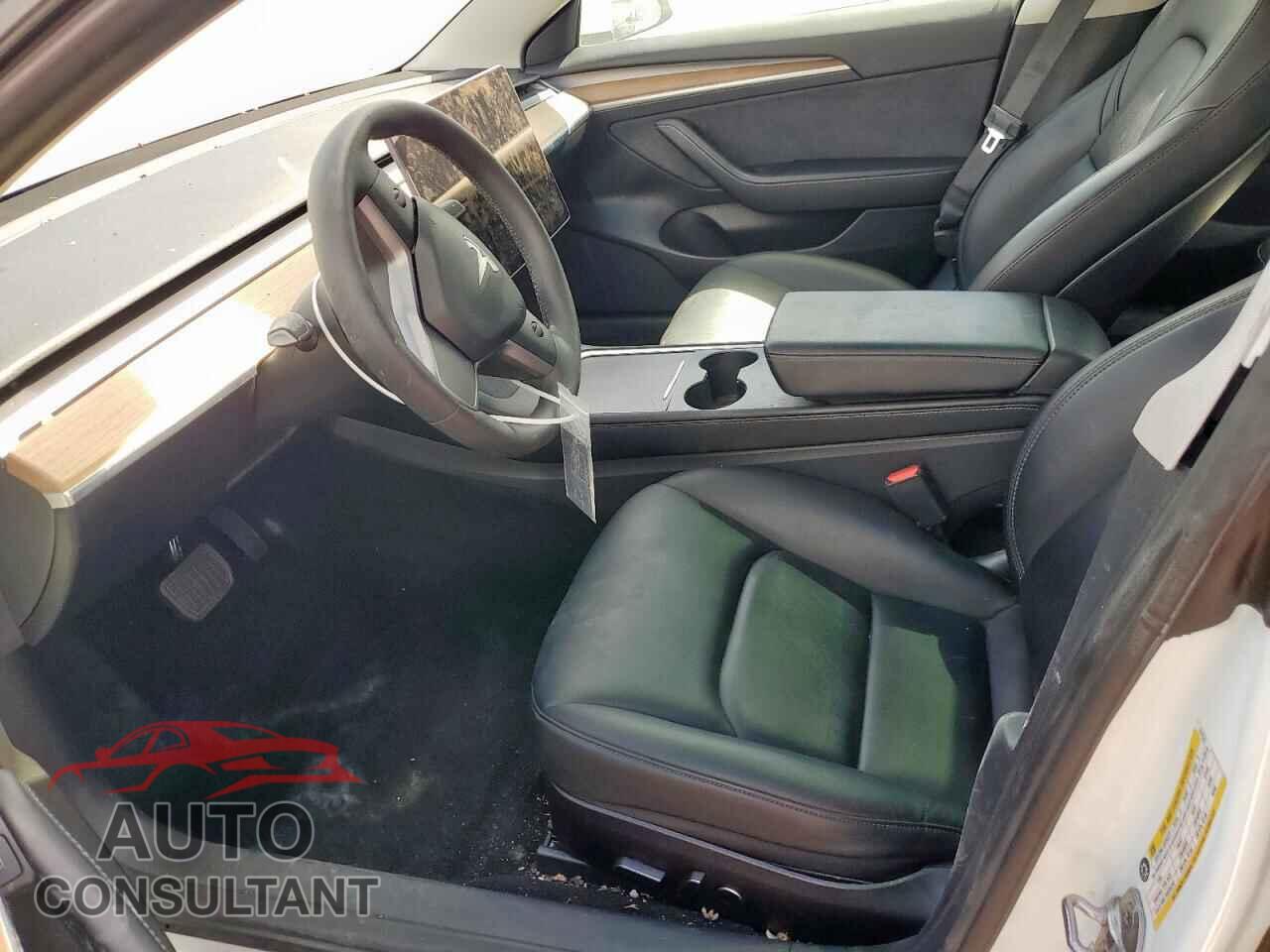 TESLA MODEL 3 2022 - 5YJ3E1EB6NF157121