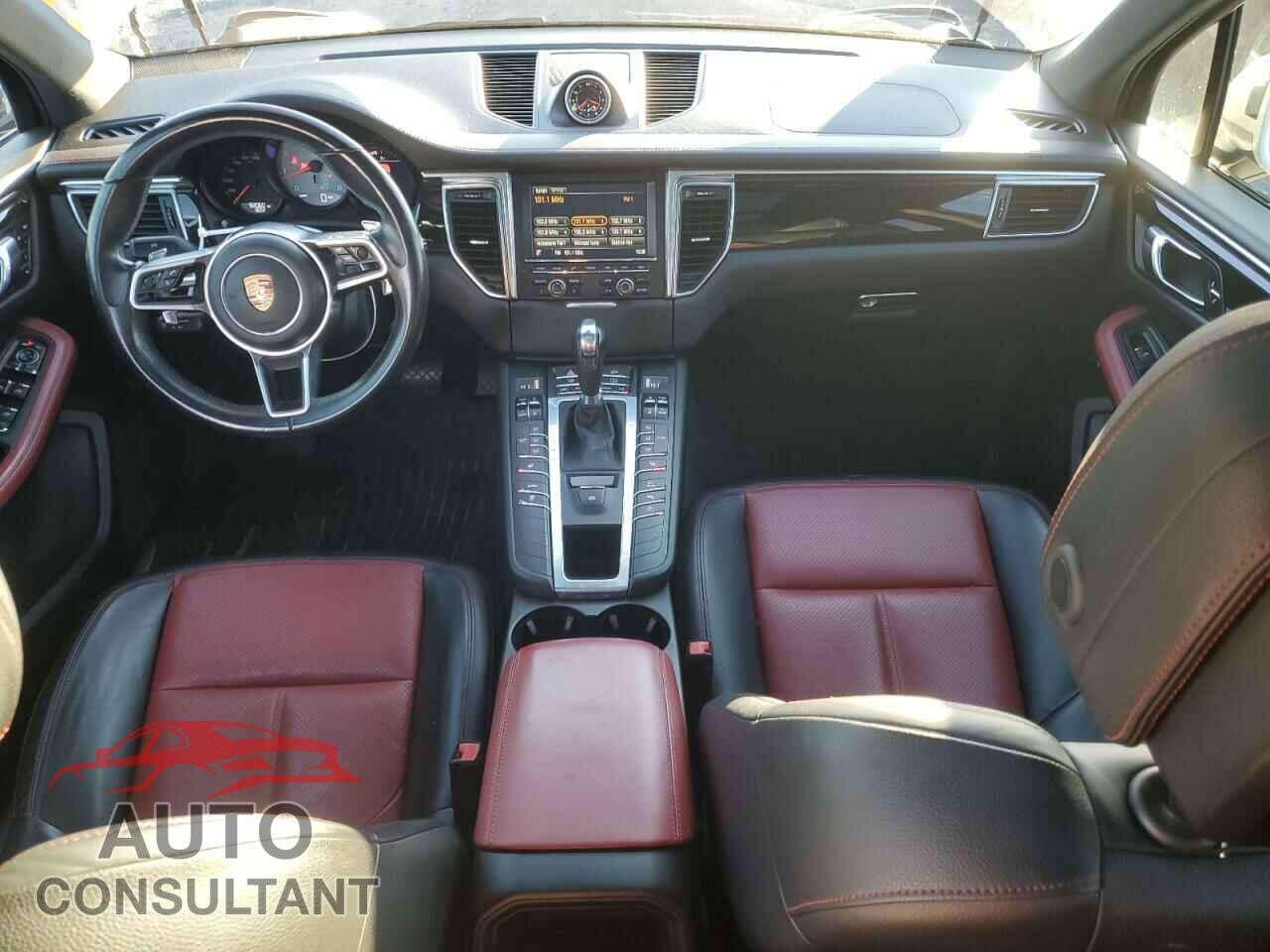 PORSCHE MACAN 2015 - WP1AB2A50FLB72829