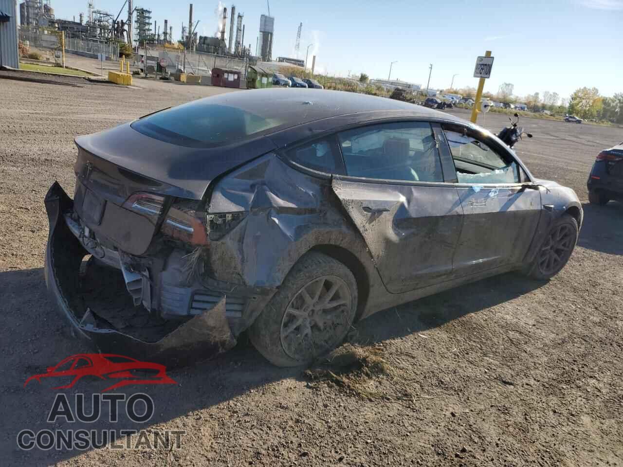 TESLA MODEL 3 2023 - LRW3E1FA9PC920932