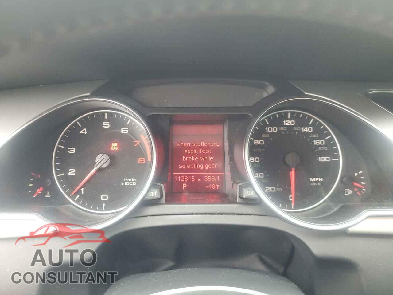 AUDI A5 2011 - WAUCFAFR0BA048471