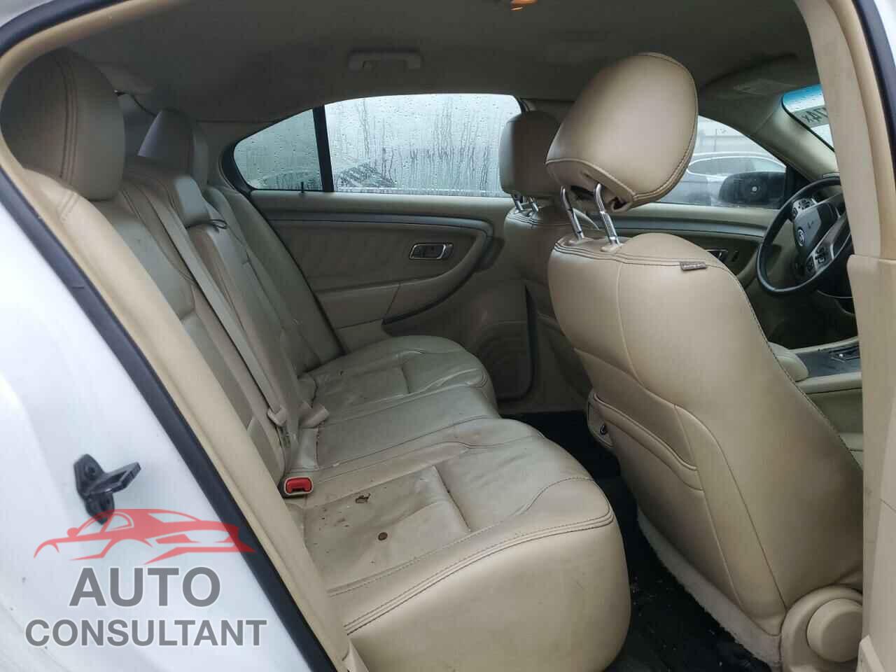 FORD TAURUS 2013 - 1FAHP2E93DG204375