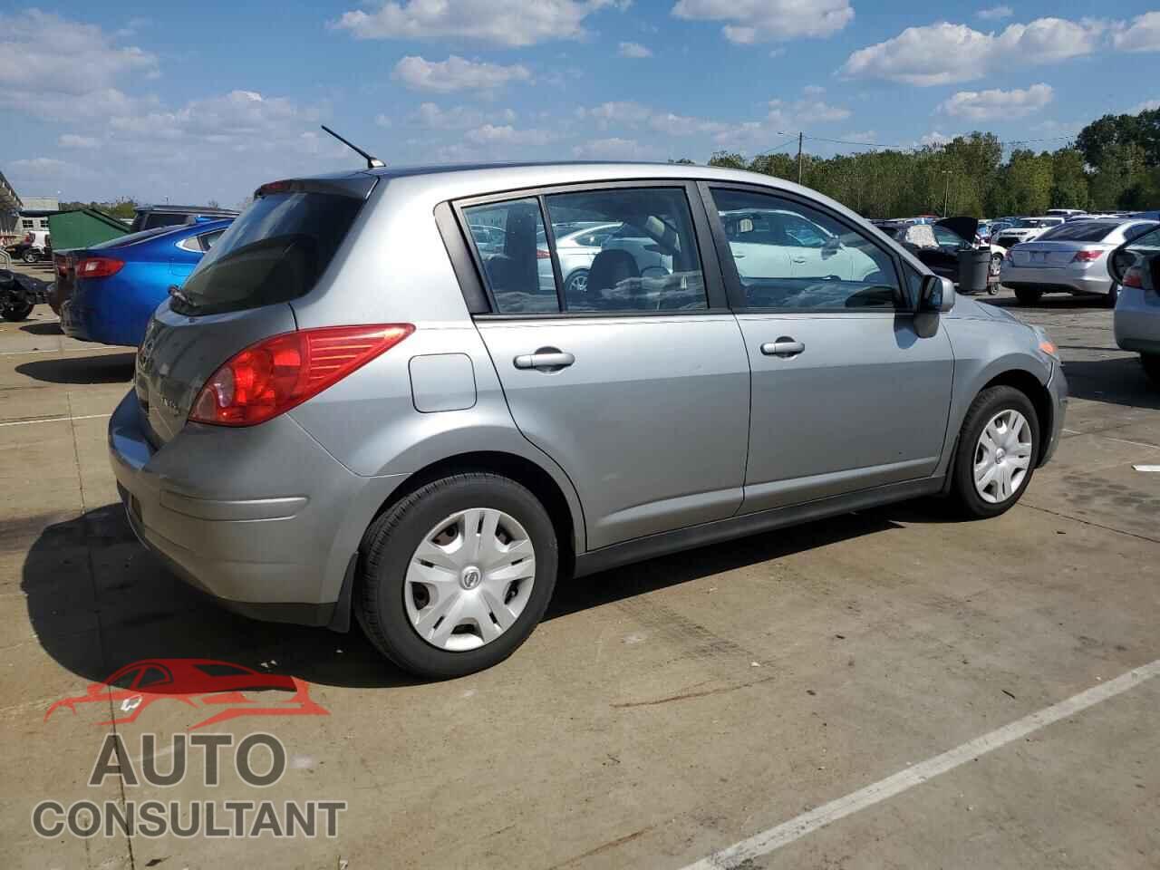 NISSAN VERSA 2011 - 3N1BC1CP7BL411709